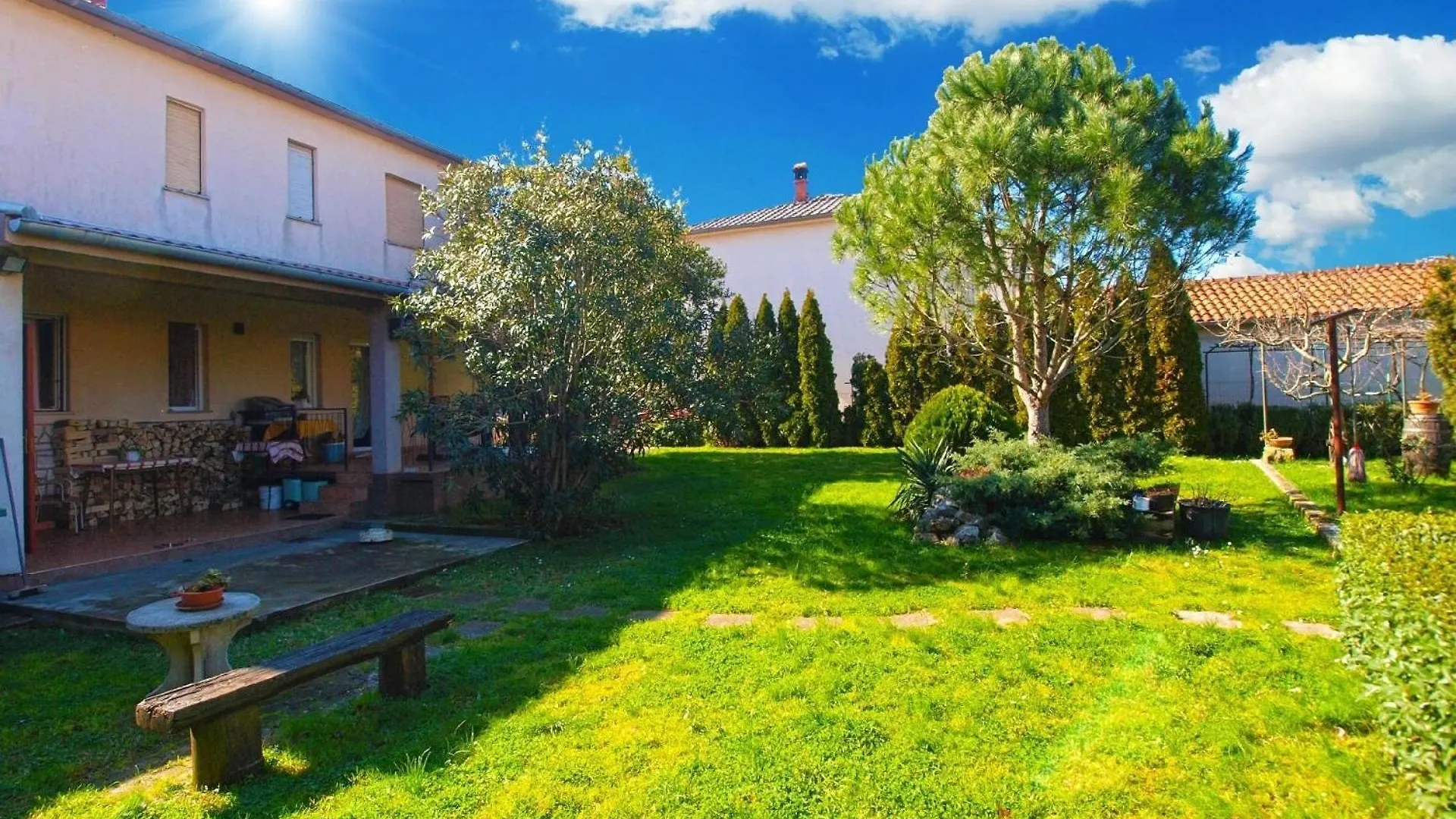 Apartment Ferienwohnung Fuer 4 Personen Ca 64 Qm In Pula, Istrien Istrische Riviera Croatia